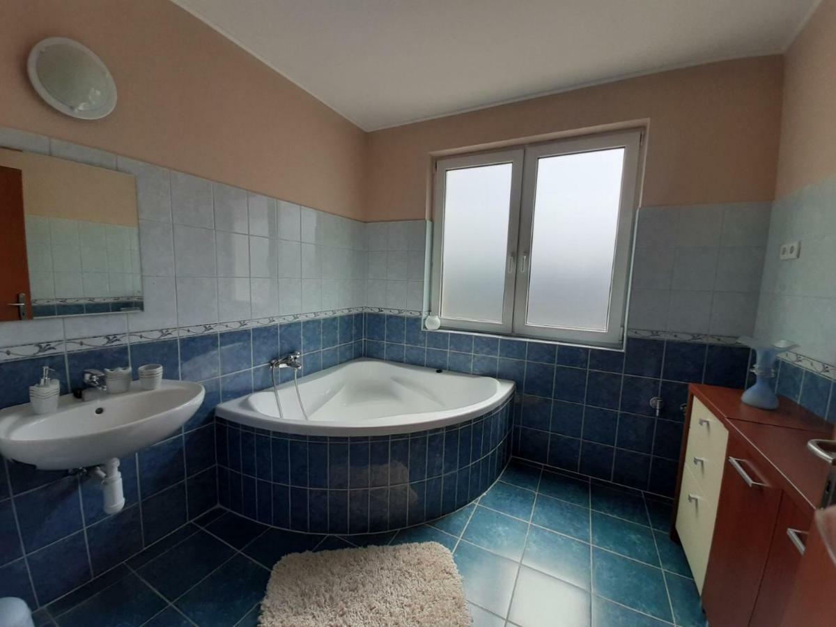 Aqua Line Apartmanhaz Hajdúszoboszló Exterior foto