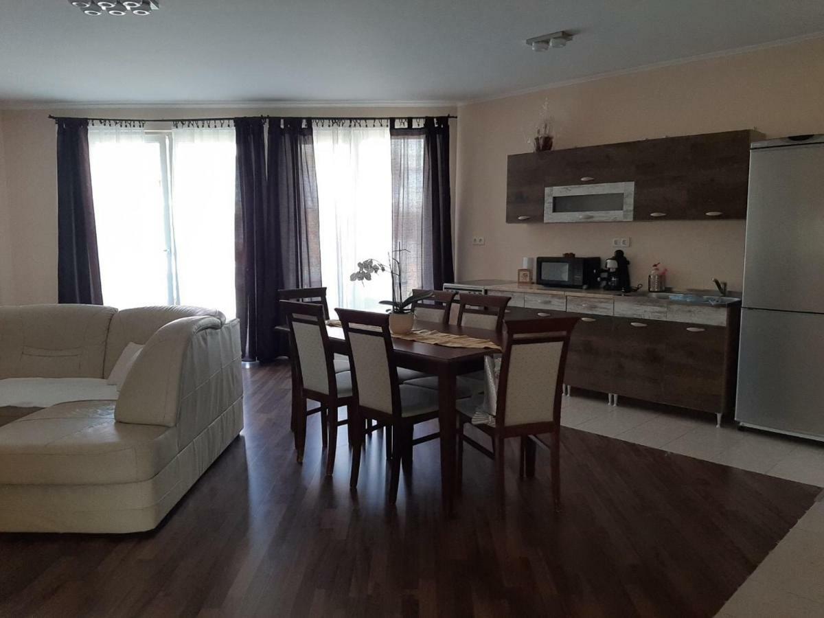 Ferienwohnung Aqua Line Apartmanhaz Hajdúszoboszló Exterior foto